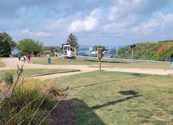illinois/northwestern-illinois/attraction/alpine-slide