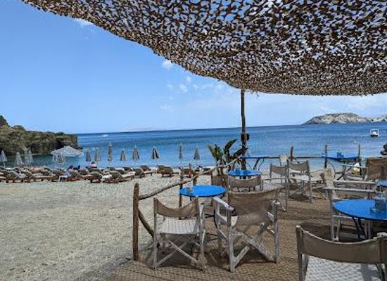 greece/heraklion/attraction/psaromoura-beach
