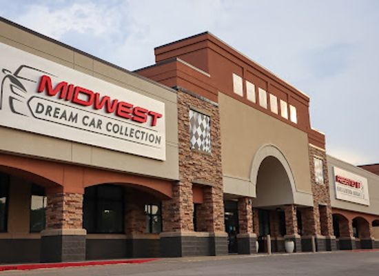 kansas/manhattan/attraction/midwest-dream-car-collection