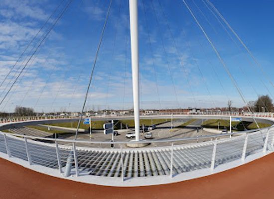 netherlands/eindhoven/attraction/hovenring