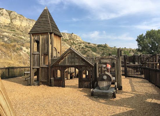 north-dakota/maah-daah-hey-trail/attraction/medora-children-s-park