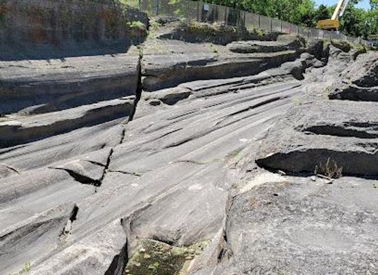 ohio/sandusky/attraction/glacial-grooves