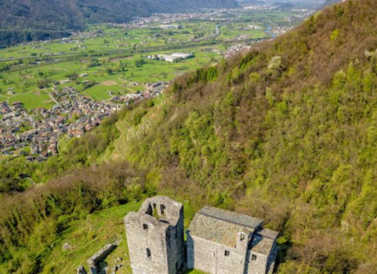 italy/alta-valtellina/attraction/castello-di-domofole