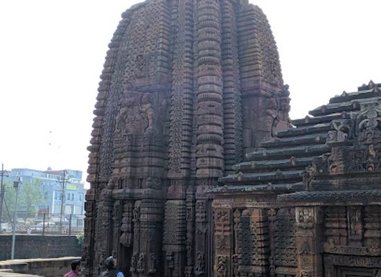 india/bhubaneswar/attraction/siddheswar-temple