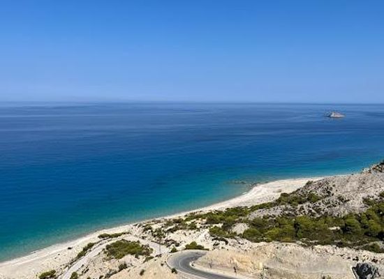 greece/ionian-islands/attraction/gialos-beach