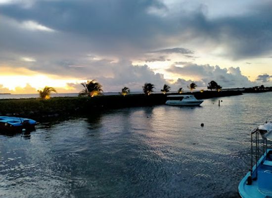 maldives/huvadhoo-atoll/attraction/azaaba-huttaa
