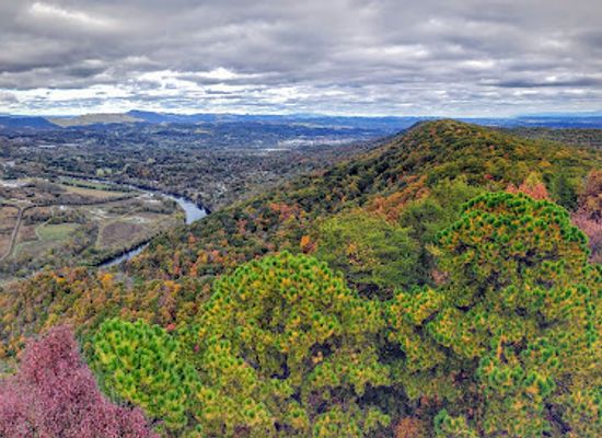 tennessee/appalachian-mountains/attraction/bays-mountain-park-planetarium