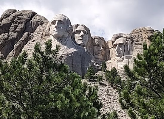 south-dakota/black-hills/attraction/sculptor-s-studio