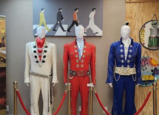 tennessee/great-smoky-mountains/attraction/main-event-theater-a-tribute-to-conway-elvis