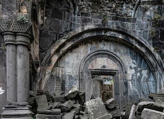 armenia/alaverdi/attraction/kobayr-monastery-complex