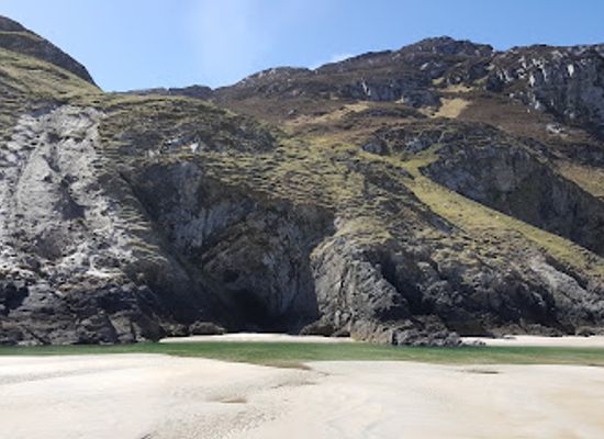ireland/slieve-league/attraction/caves-of-maghera