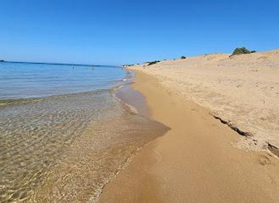 greece/epirus/attraction/issos-beach