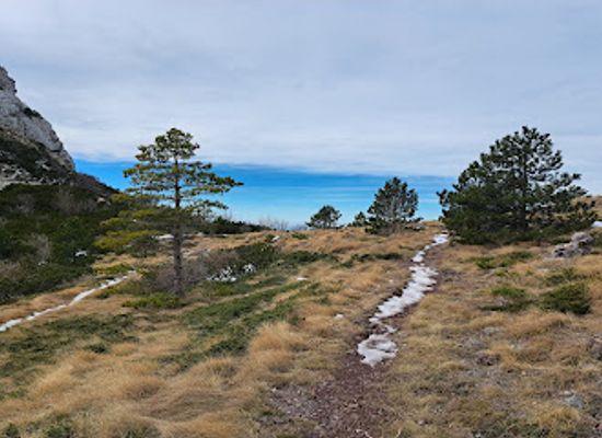 croatia/paklenica-national-park/attraction/sveto-brdo