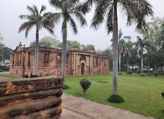 india/lucknow/attraction/dilkusha-garden