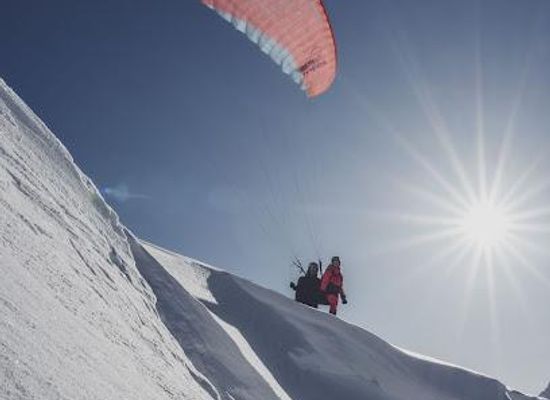 switzerland/davos/attraction/joyride-paragliding