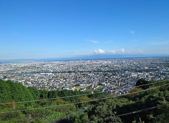japan/mount-fuji/attraction/iwamoto-mountain-park
