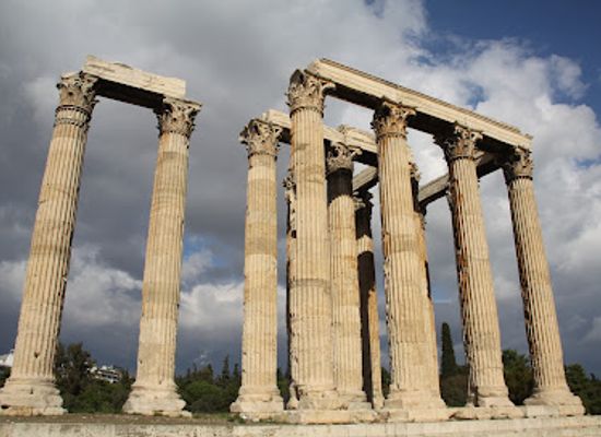greece/attica/attraction/temple-of-olympian-zeus