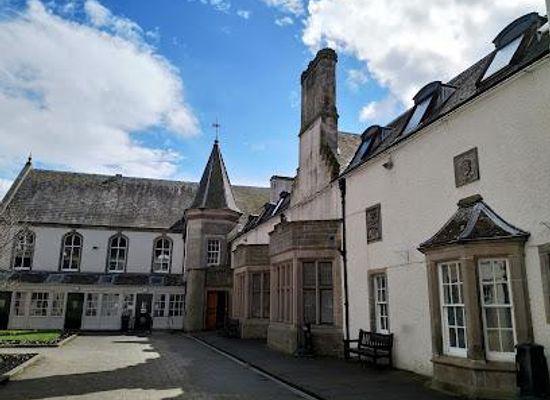 united-kingdom/banffshire/attraction/peebles-library
