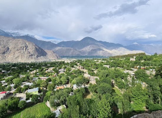 pakistan/gilgit/attraction/jutial-barmus-trail