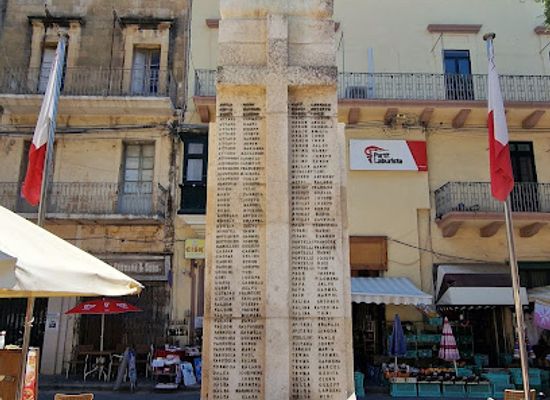 malta/dwejra-bay/attraction/war-memorial