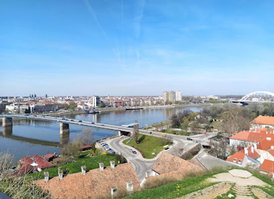 serbia/novi-sad/petrovaradin/attraction/petrovaradin-fortress-walls-viewpoint