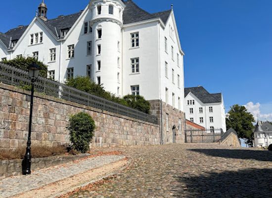 germany/holstein/attraction/plon-castle