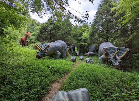 kentucky/pennyroyal-plateau/attraction/dinosaur-world