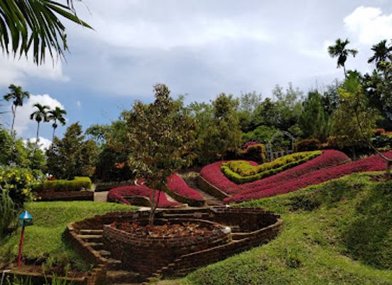 indonesia/medan/attraction/the-le-hu-garden