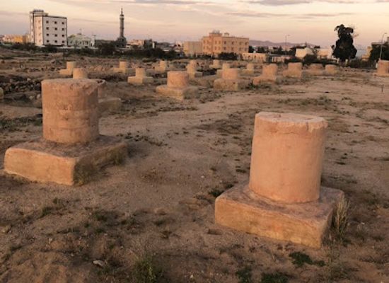 saudi-arabia/khamis-mushait/attraction/madinat-jurash-al-athariya