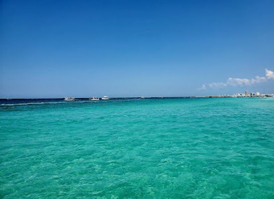 florida/panama-city-beach/attraction/the-local-underwater-adventures
