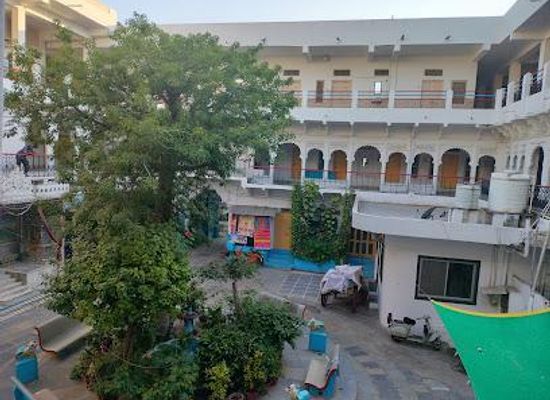 india/udaipur/attraction/shree-jain-shwetambar-mahasabha-jain-dharamshala-hatipole