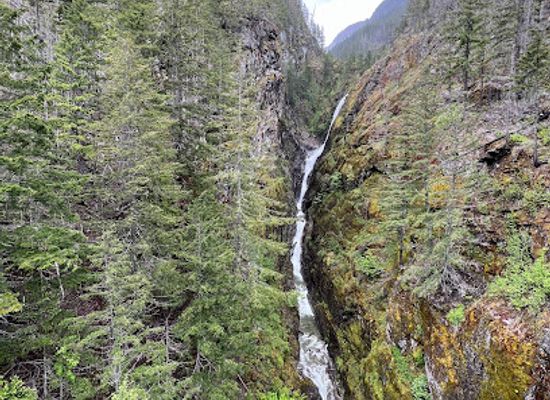 washington/northern-cascades/attraction/gorge-overlook-trail