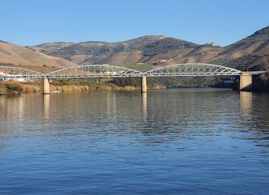 portugal/vila-real/attraction/cais-do-pinhao