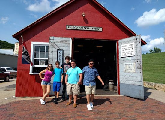 illinois/galena-territory/attraction/old-blacksmith-shop