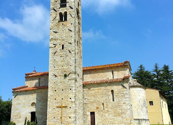 italy/versilia/attraction/chiesa-di-san-pantaleone-in-pieve-a-elici