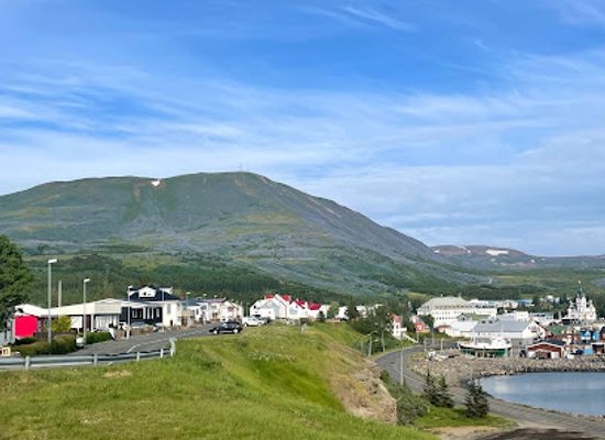 iceland/húsavík/attraction/jaja-ding-dong-husavik
