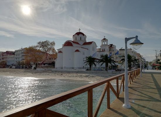 greece/katerini/attraction/paralia-wood-jetty