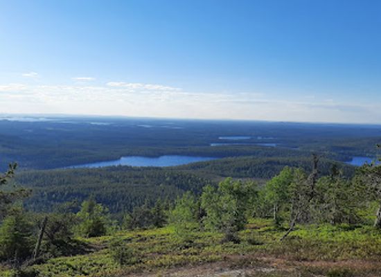 finland/ruka/attraction/valtavaara-campfire-shelter