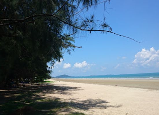 thailand/trang/attraction/mae-rumphueng-beach