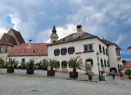 austria/neusiedler-see/attraction/kremayrhaus-stadtmuseum