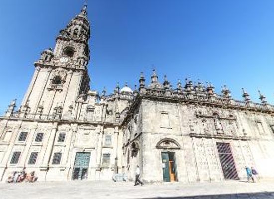 spain/santiago-de-compostela/attraction/pr-da-quintana-de-vivos