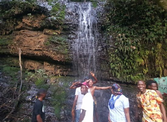 nigeria/yoruba/attraction/ayikunugba-waterfall