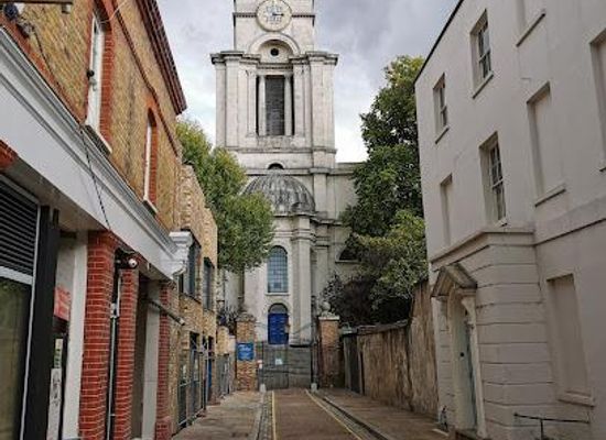 united-kingdom/windsor/attraction/st-anne-s-church-limehouse