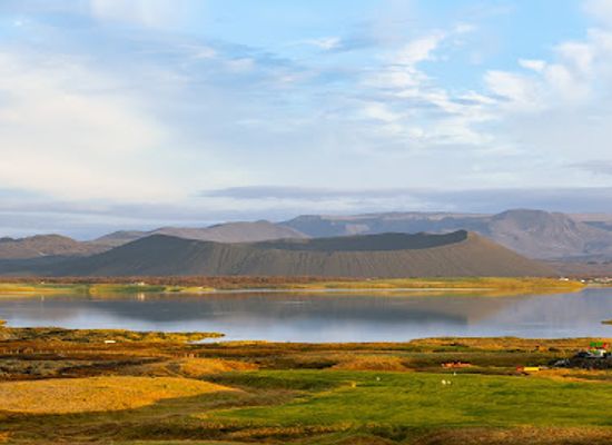 iceland/myvatn-region/attraction/lake-myvatn-view-point