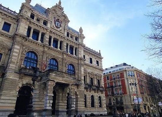 spain/bilbao/attraction/bizkaiko-foru-aldundiaren-jauregia