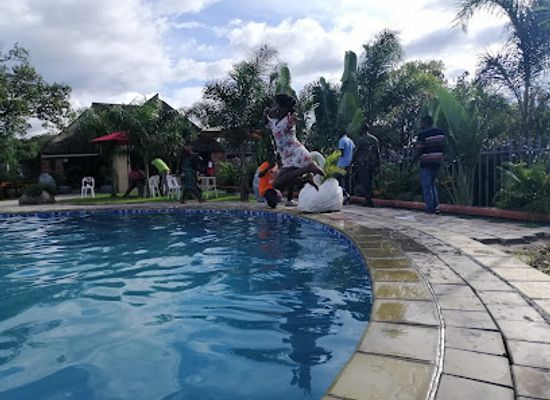 zambia/copperbelt/attraction/kumbaya-gardens