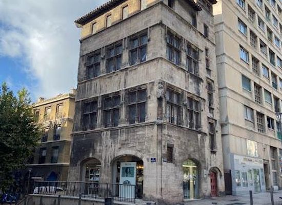 france/provence/attraction/hotel-de-cabre
