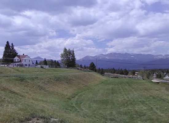 colorado/leadville/attraction/ice-palace-park
