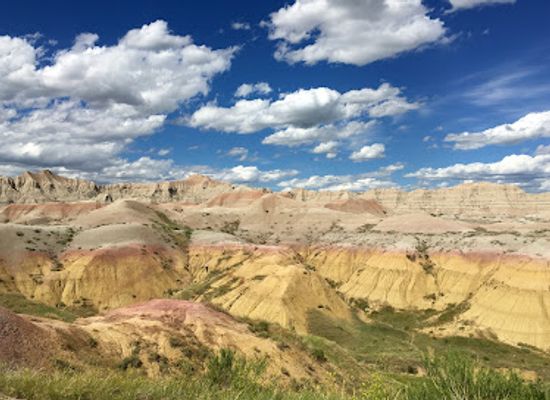 north-dakota/badlands/attraction/yellow-mounds-overlook