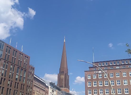 germany/hamburg/attraction/bishop-s-tower